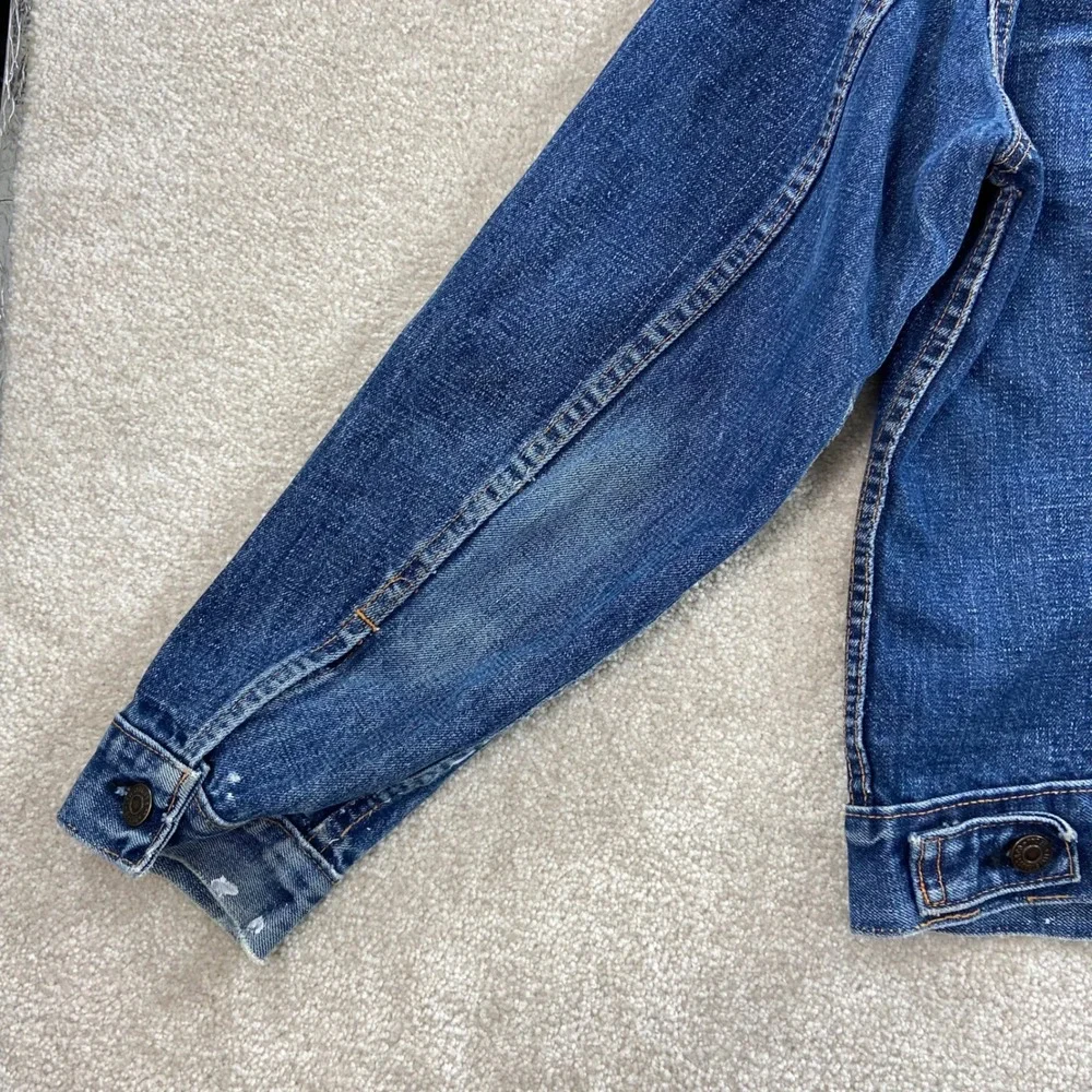 Vintage Big E Levi's Denim Trucker Jacket Mens 40 Small Blue Type III 525
